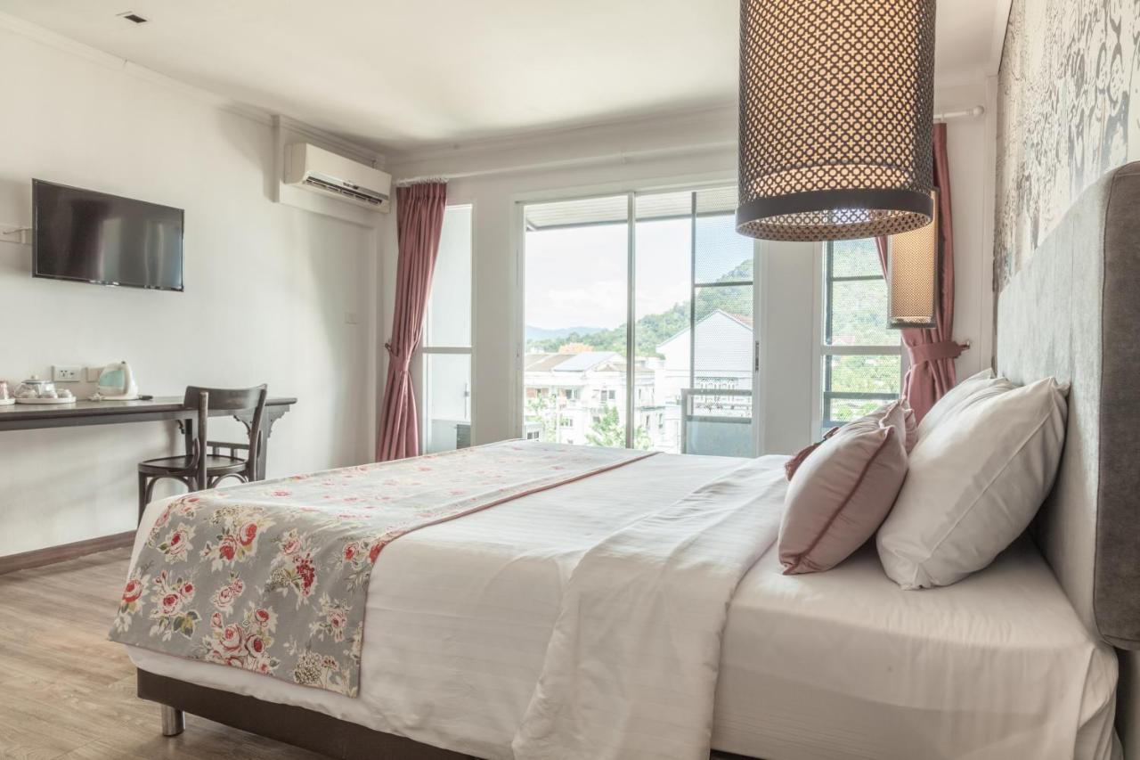 Ang Mor Lao Hotel (Adults Only) Phuket Kültér fotó
